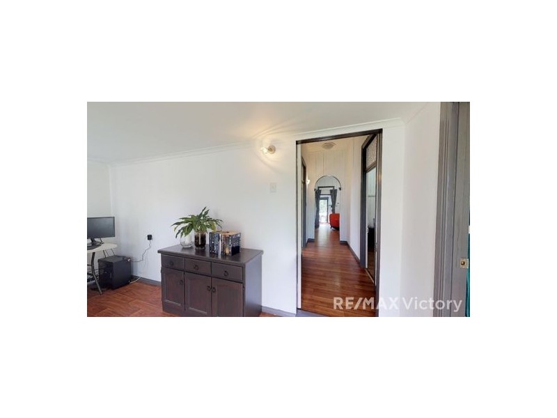 27 Durundur St, Woodford QLD 4514