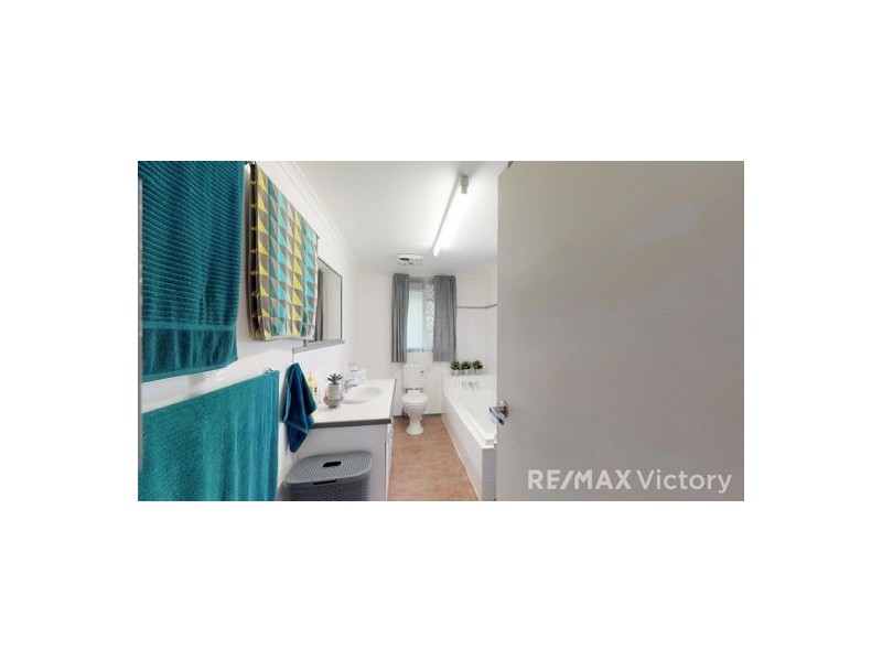 27 Durundur St, Woodford QLD 4514