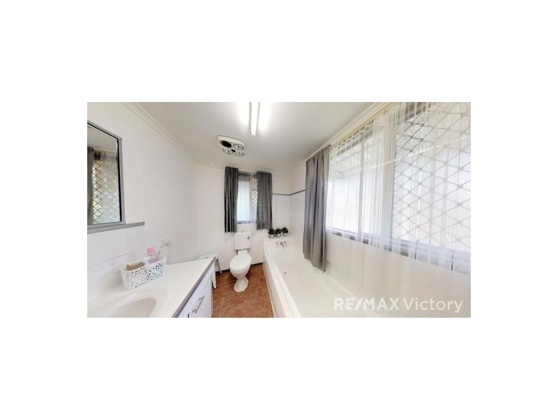 27 Durundur St, Woodford QLD 4514