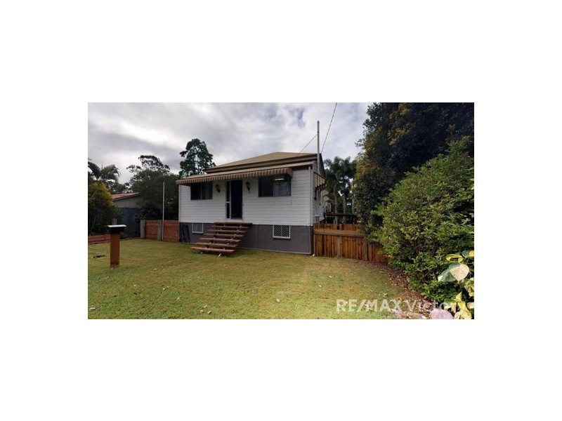 27 Durundur St, Woodford QLD 4514