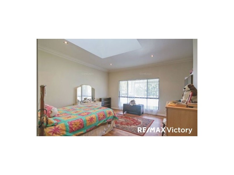 380 Beachmere Road, Beachmere QLD 4510