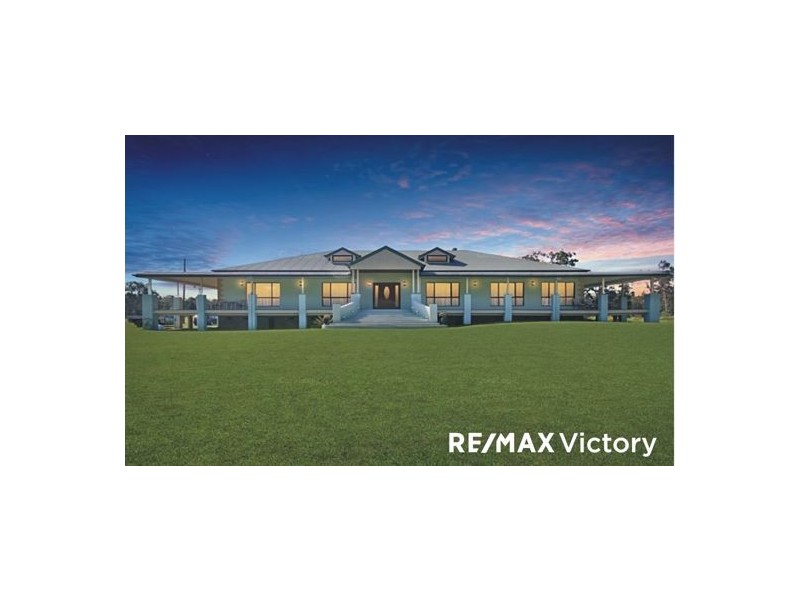 380 Beachmere Road, Beachmere QLD 4510
