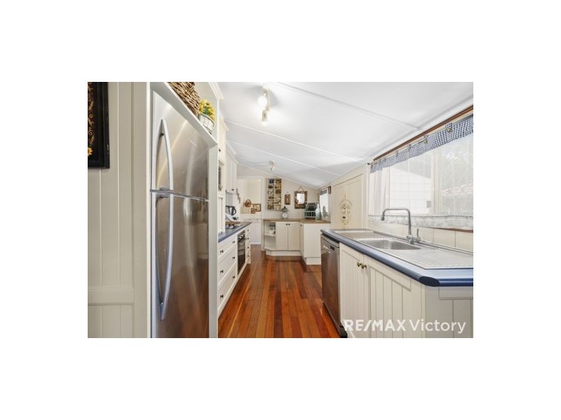 2 Ann Street, Kallangur QLD 4503
