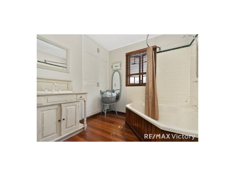 2 Ann Street, Kallangur QLD 4503