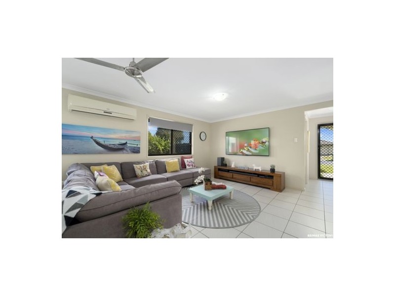 12 Tucker St, Caboolture QLD 4510