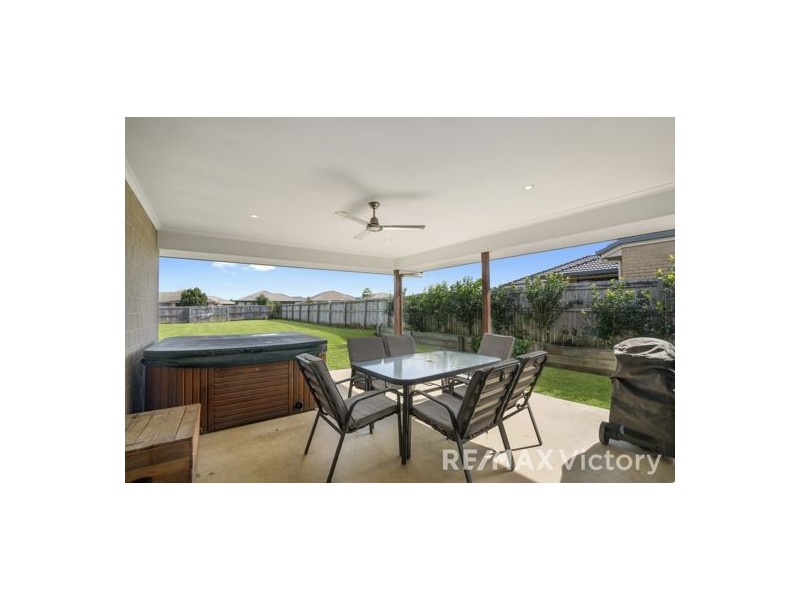 27 Swann Road, Bellmere QLD 4510