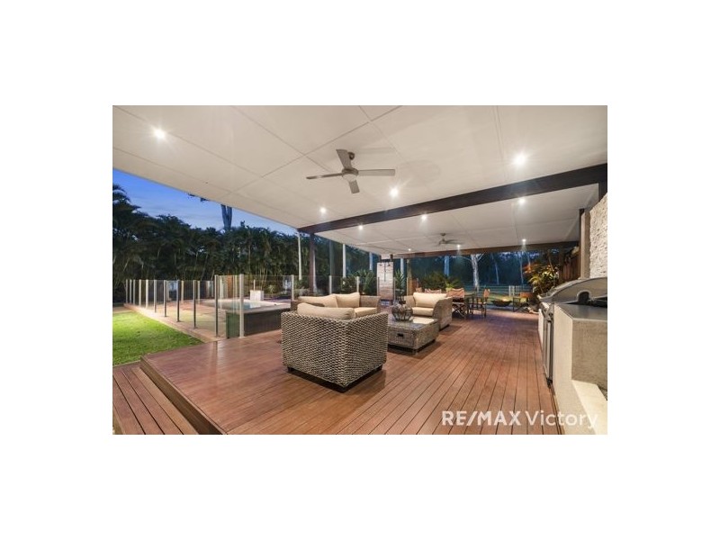 307 Bishop Road, Beachmere QLD 4510