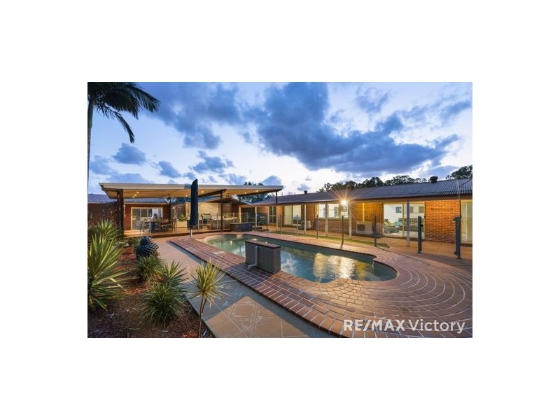 307 Bishop Road, Beachmere QLD 4510