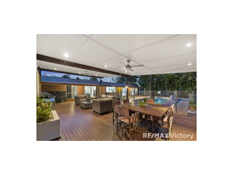 307 Bishop Road, Beachmere QLD 4510