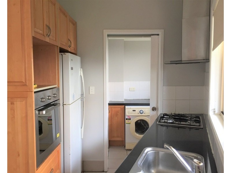 1/15 Lower King Street, Caboolture QLD 4510