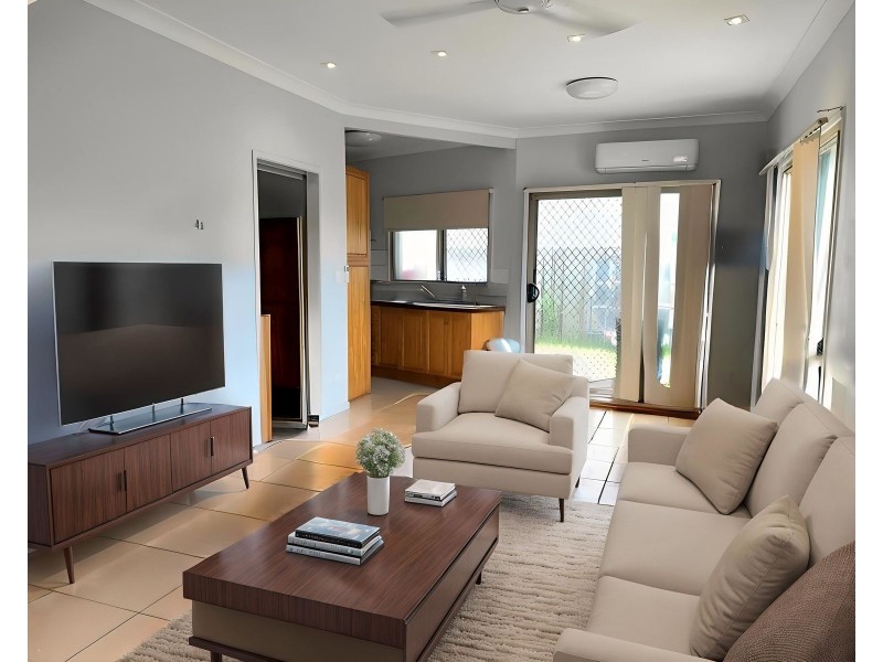 1/15 Lower King Street, Caboolture QLD 4510