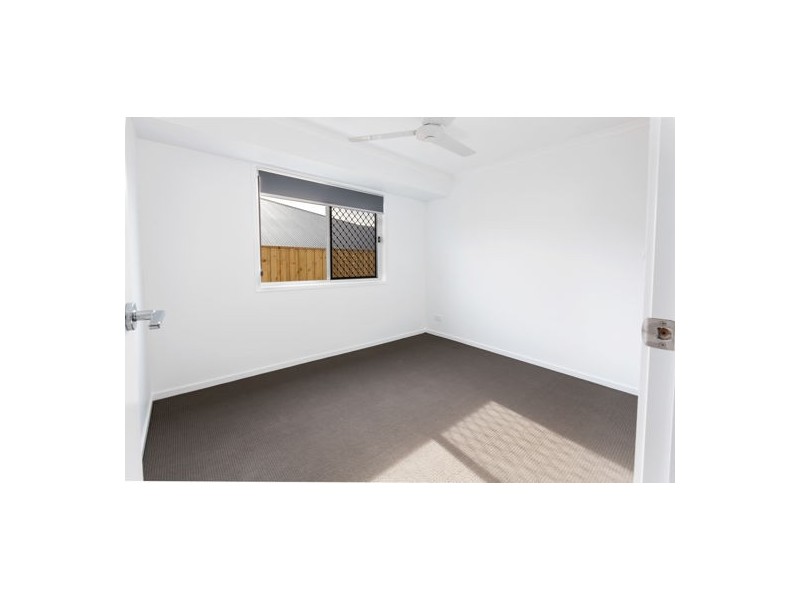 2/18 Proteus Street, Burpengary QLD 4505