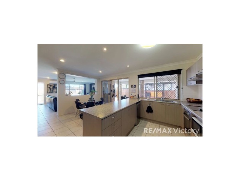 14 Hollywood Avenue, Bellmere QLD 4510