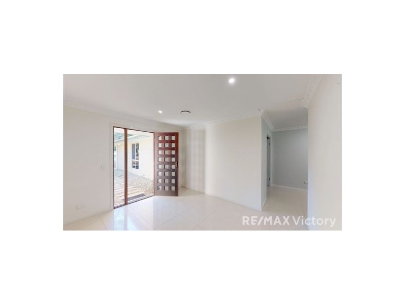 15 Sarow Drive, Warner QLD 4500