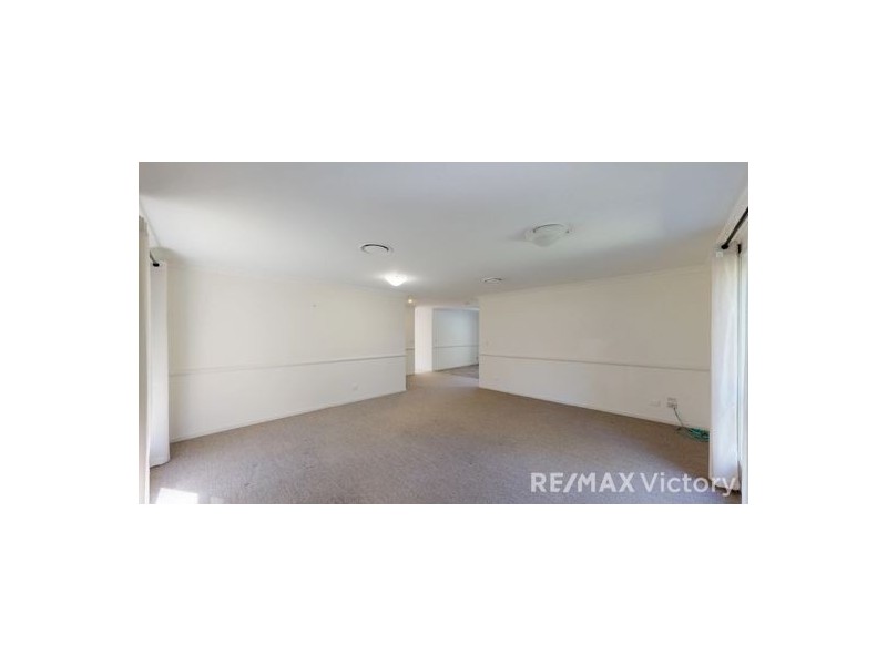 15 Sarow Drive, Warner QLD 4500