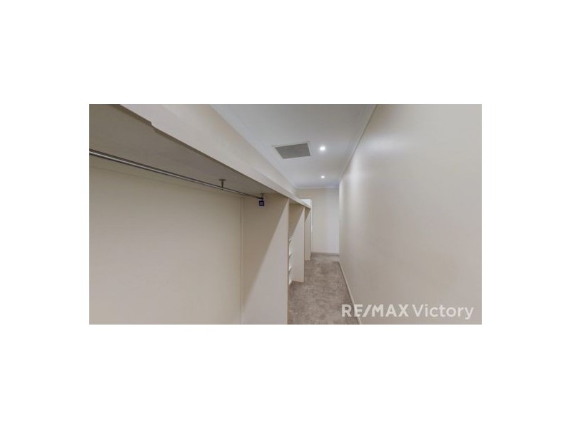 15 Sarow Drive, Warner QLD 4500
