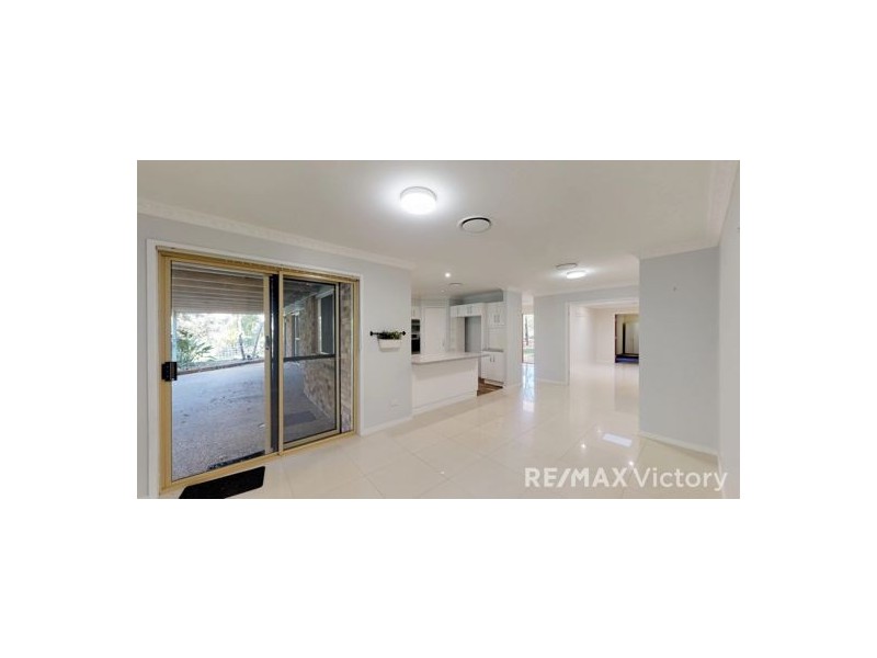 15 Sarow Drive, Warner QLD 4500
