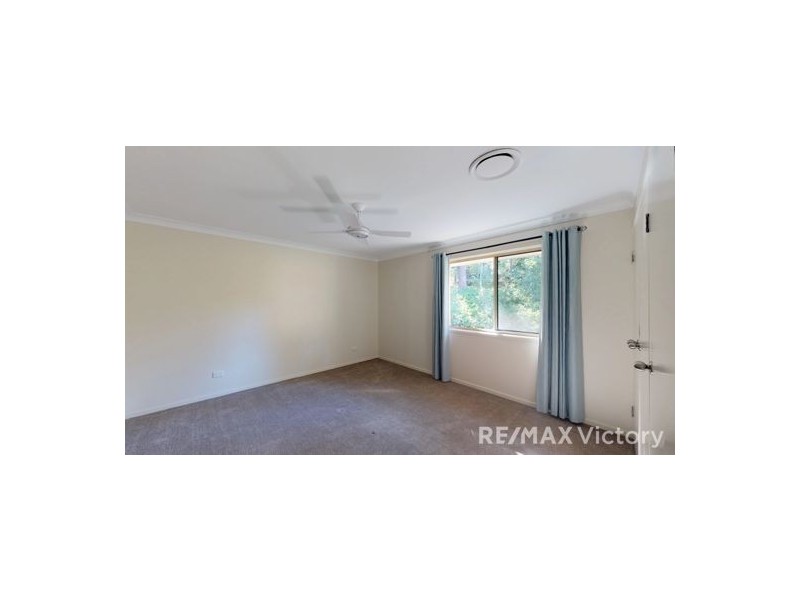 15 Sarow Drive, Warner QLD 4500