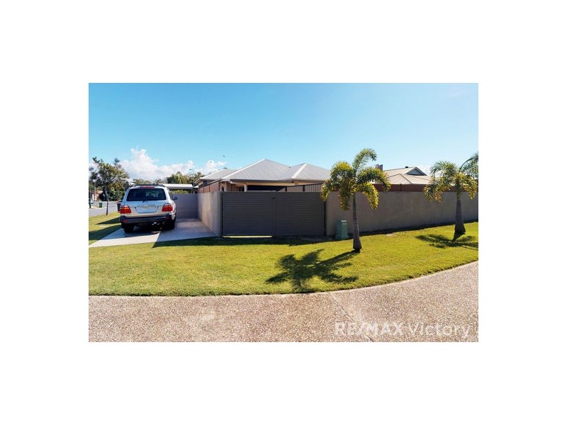 3 Bondi Court, Sandstone Point QLD 4511