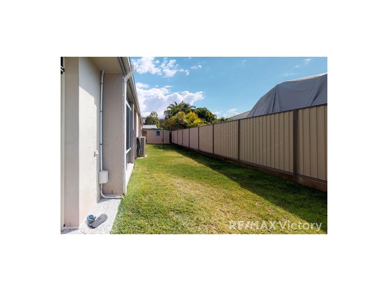 3 Bondi Court, Sandstone Point QLD 4511
