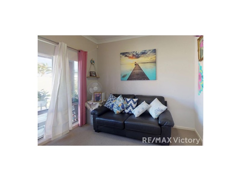 3 Bondi Court, Sandstone Point QLD 4511