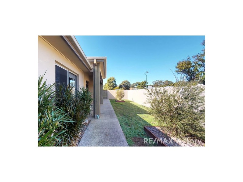 3 Bondi Court, Sandstone Point QLD 4511