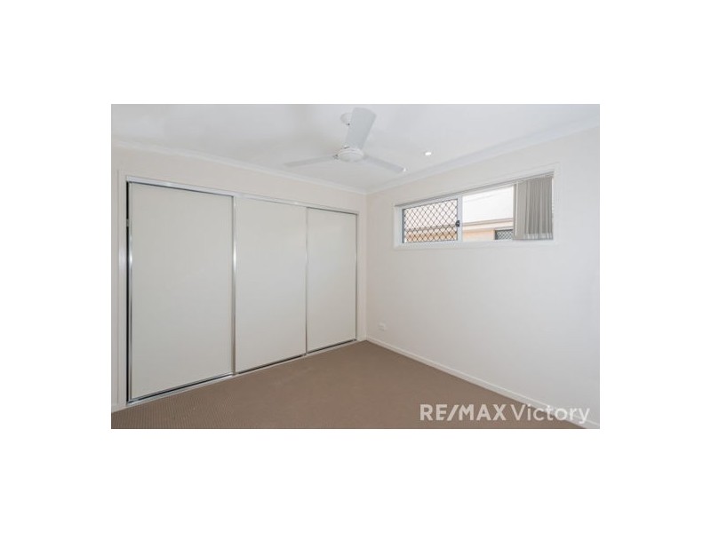 1 & 2 16 Champion Crescent, Griffin QLD 4503