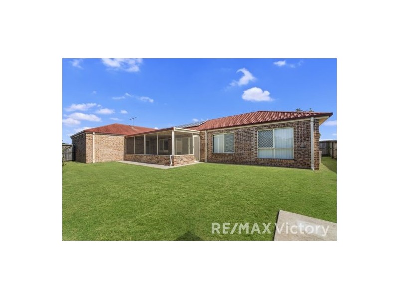 30 Fernbrook Drive, Morayfield QLD 4506