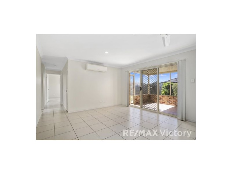 30 Fernbrook Drive, Morayfield QLD 4506