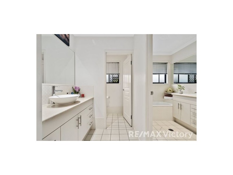 12 Ashbrook Drive, Morayfield QLD 4506