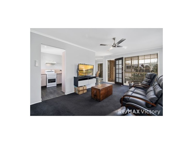 15 Thea Court, Morayfield QLD 4506