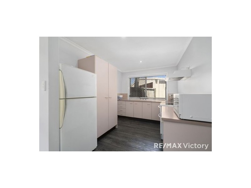 15 Thea Court, Morayfield QLD 4506