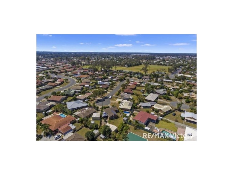 15 Thea Court, Morayfield QLD 4506