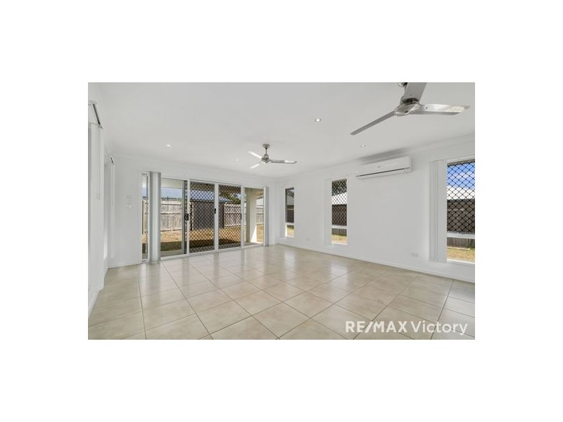 6 Mildura Court, Burpengary QLD 4505