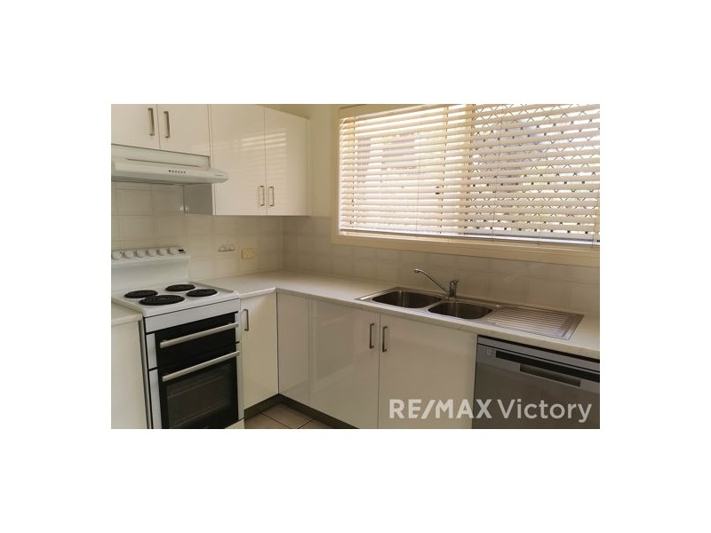 2/24 First Avenue, Beachmere QLD 4510