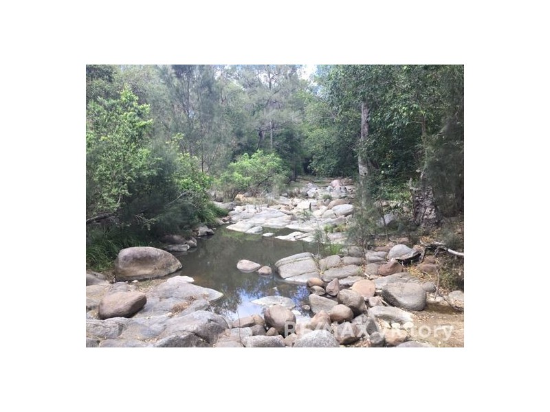 229 Cedarvale Rd, Sandy Creek QLD 4515