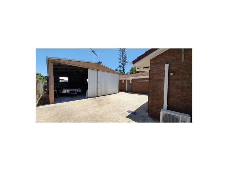 12 Flinders Street, Bongaree QLD 4507