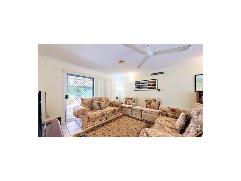 12 Flinders Street, Bongaree QLD 4507