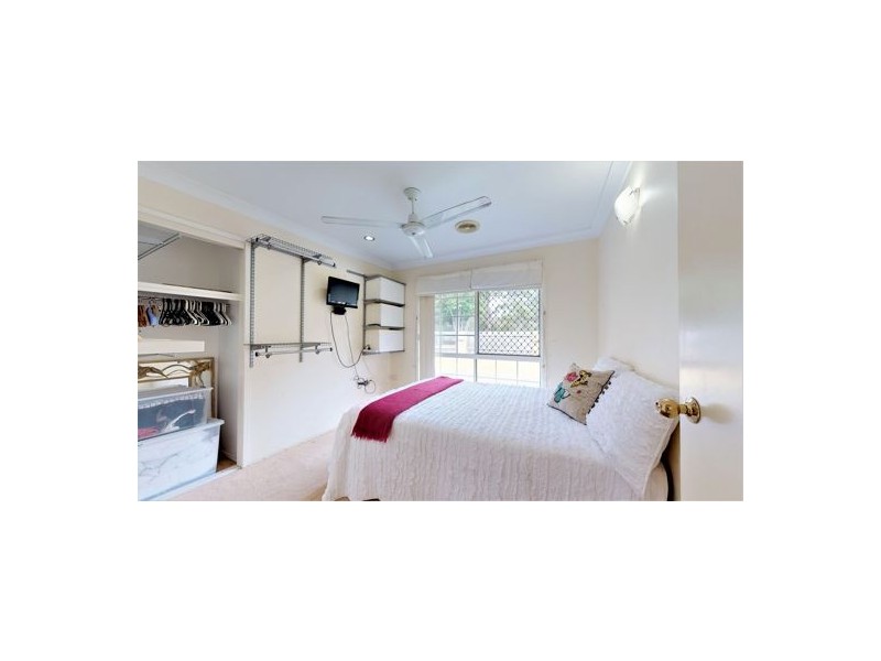 12 Flinders Street, Bongaree QLD 4507