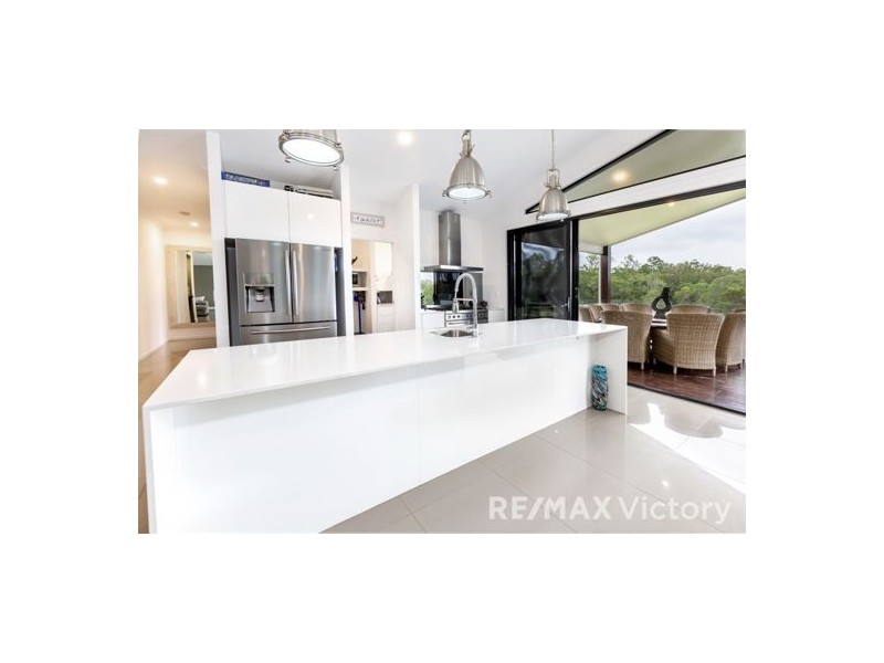 125 Mountaintrack Drive, Wamuran QLD 4512