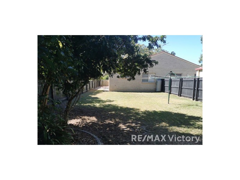 2/24 First Avenue, Beachmere QLD 4510