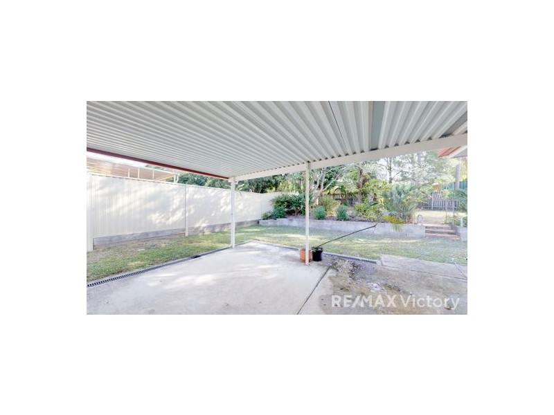 17 Oleron Terrace, Petrie QLD 4502