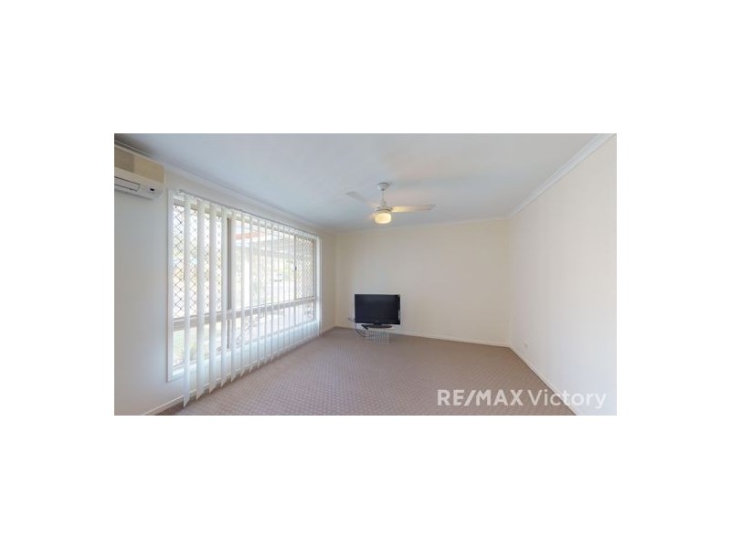 17 Oleron Terrace, Petrie QLD 4502