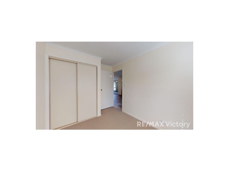 17 Oleron Terrace, Petrie QLD 4502