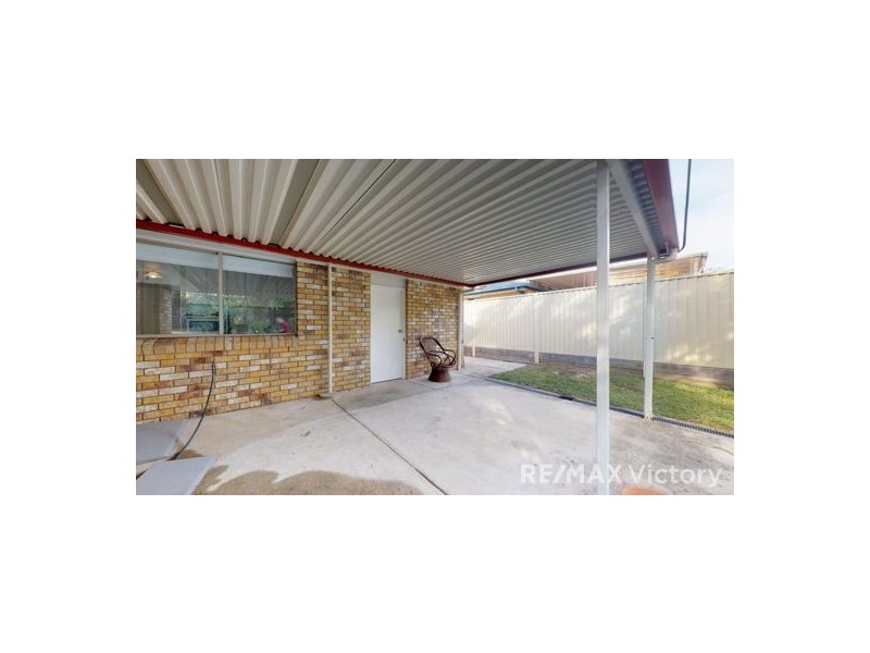 17 Oleron Terrace, Petrie QLD 4502