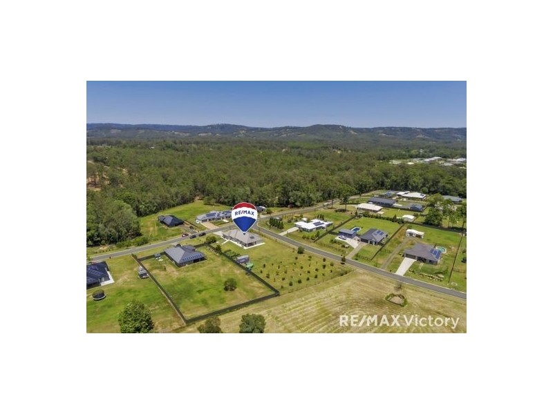 137 Mountaintrack Drive, Wamuran QLD 4512