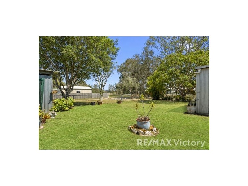 1880 Pumicestone Road, Toorbul QLD 4510