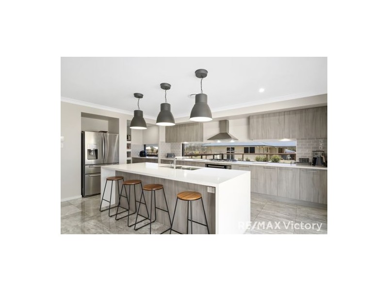 73 Cochran Street, Woodford QLD 4514