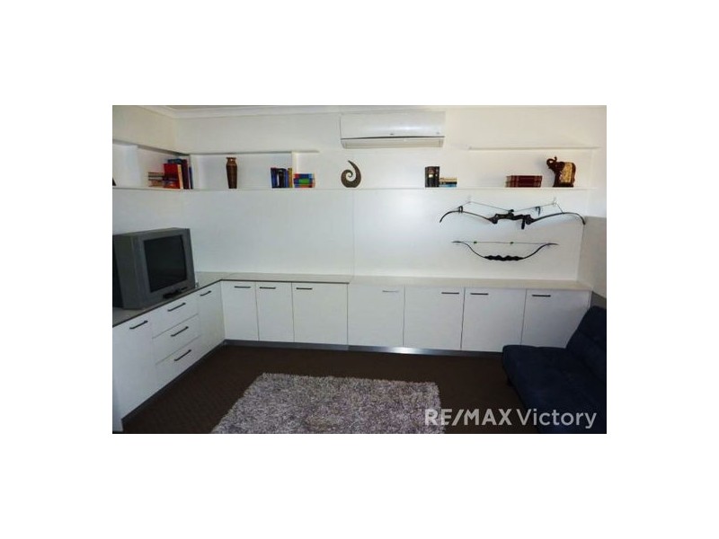 3 Dundas Close, Caboolture QLD 4510
