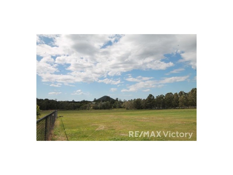 42 O’Shea Road, Wamuran QLD 4512